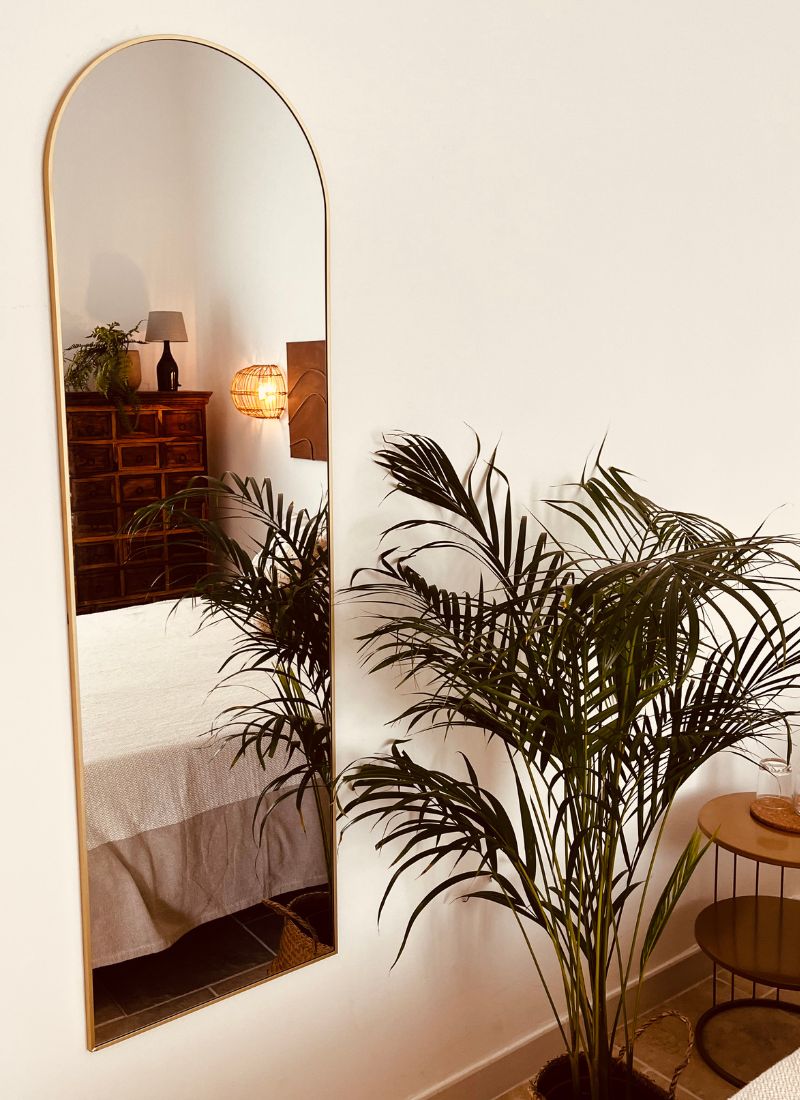specchio-camera-da-letto-casa-lu-sule